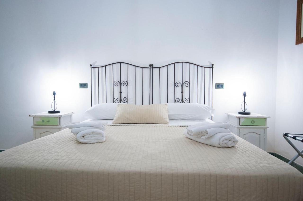 Albergo La Fontanella 노토 외부 사진